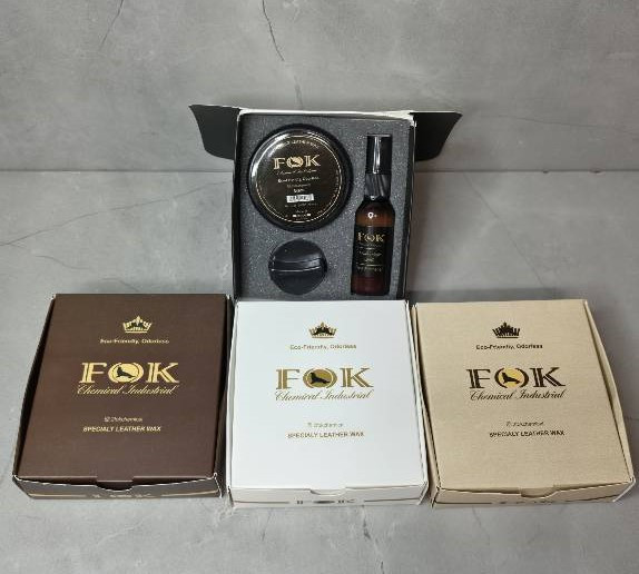 کیت واکس همراه با خوشبو کننده در سه رنگ