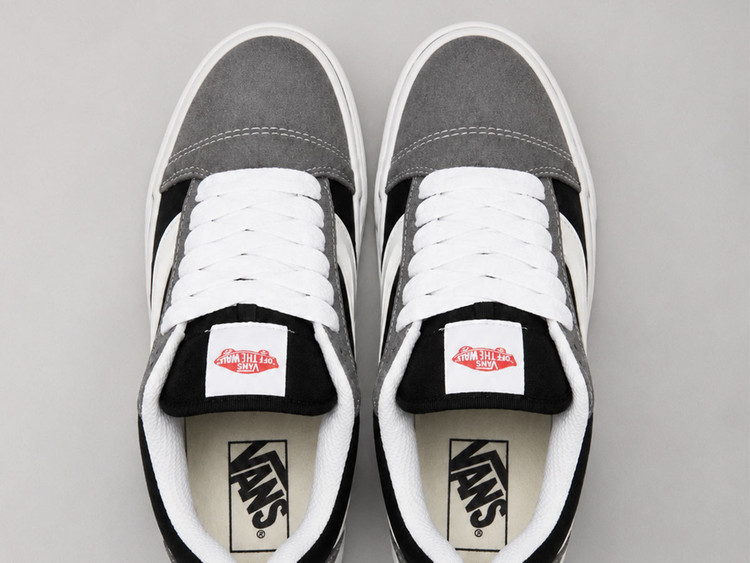 کفش کتونی ونس طوسی مشکی لژدار (Vans Platform) | استایل خیابانی و قدبلند