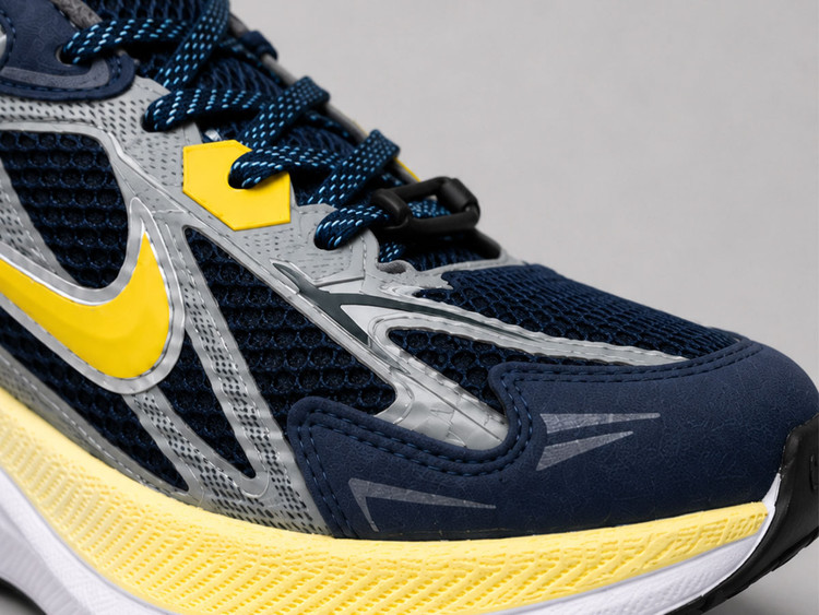 کفش کتونی رانینگ نایک سرمه ای (Nike Running) | فوقسبک و تنفسپذیر