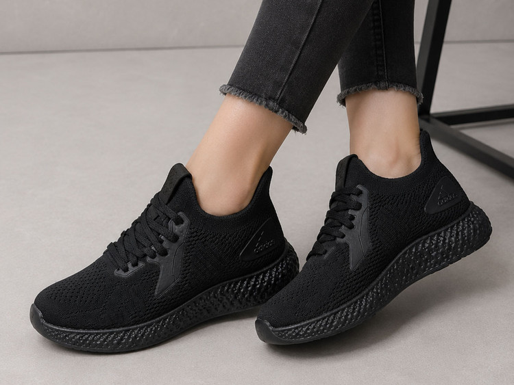 کفش کتونی آدیداس فونیکس مشکی (Adidas Phoenix)