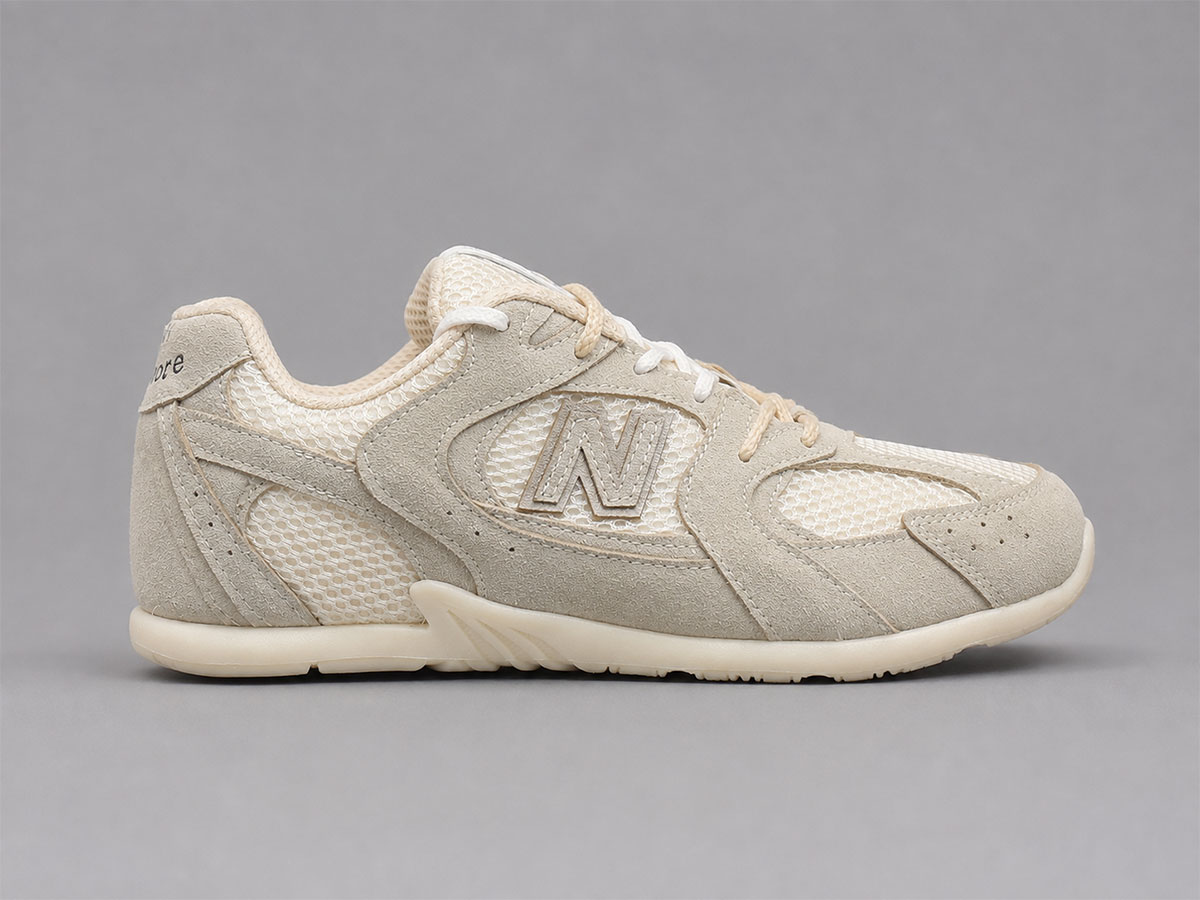 کفش کتونی نیوبالانس میو میو کرم (New Balance x Miu Miu)